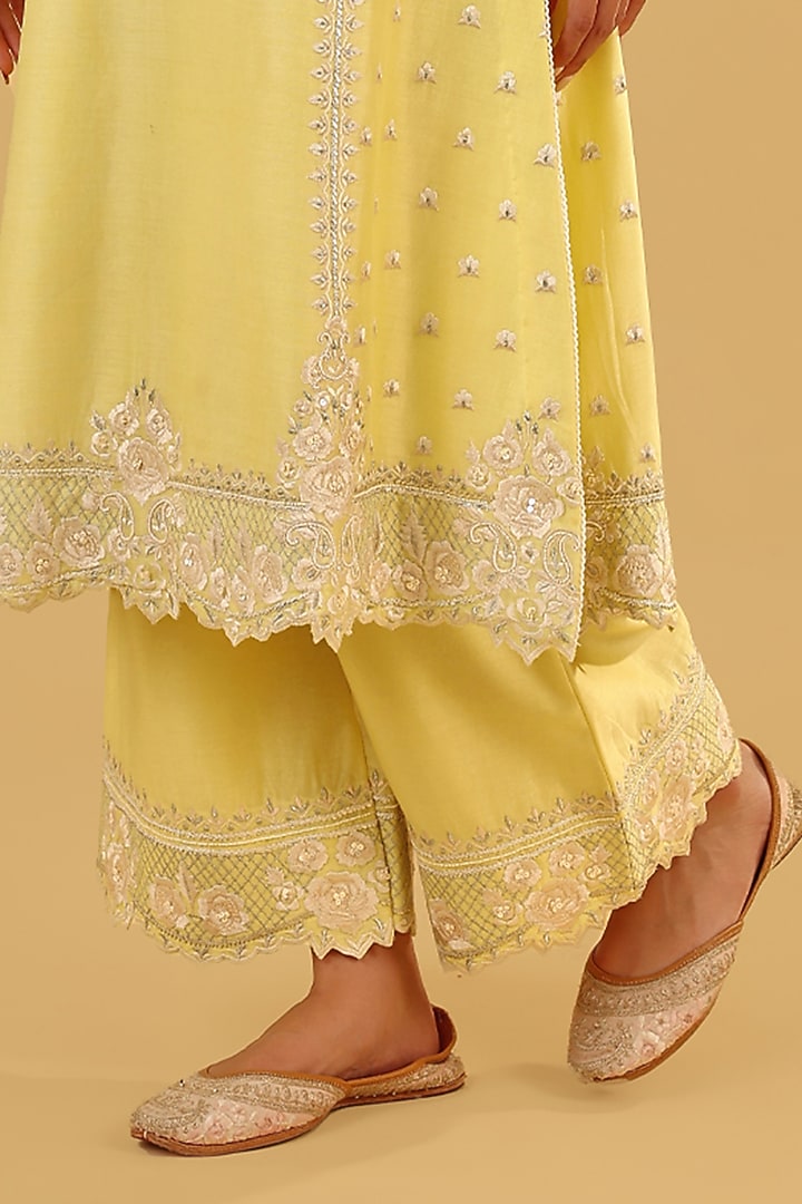 Lemon Yellow Silk Chanderi Parsi Gara Embroidered A-Line Kurta Set by Sheetal Batra at Pernia's Pop Up Shop