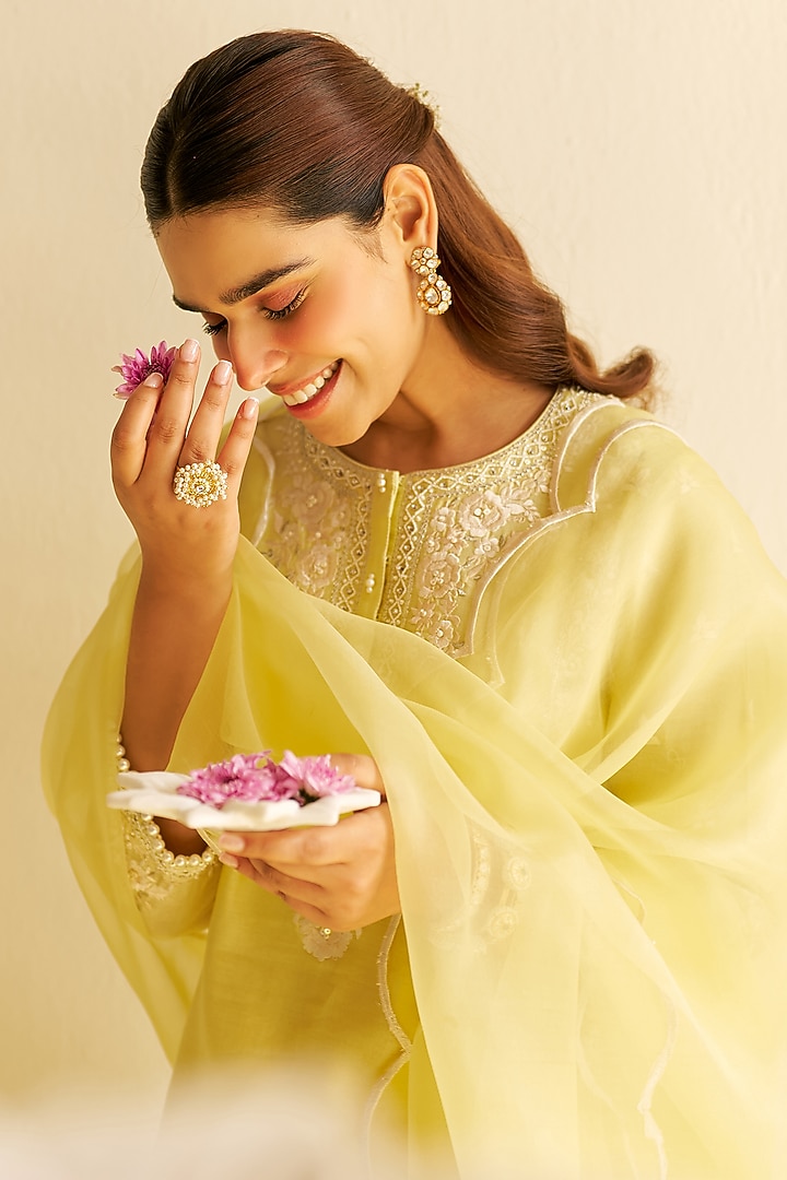 Lemon Yellow Chanderi Silk Parsi Gara Embroidered Short Kurta Set by Sheetal Batra at Pernia's Pop Up Shop