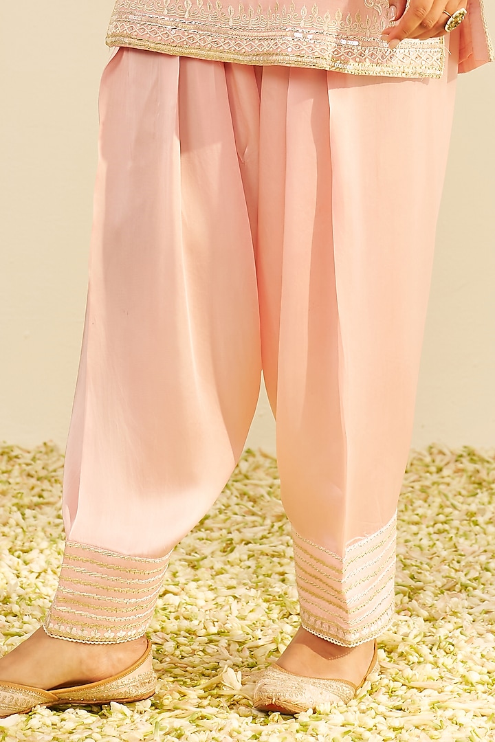 Blush Pink Chanderi Silk Parsi Gara Embroidered A-Line Short Kurta Set by Sheetal Batra at Pernia's Pop Up Shop