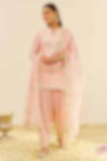 Blush Pink Chanderi Silk Parsi Gara Embroidered A-Line Short Kurta Set by Sheetal Batra at Pernia's Pop Up Shop