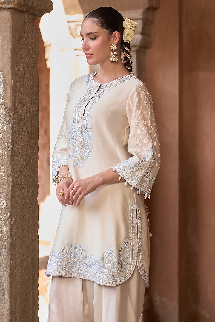 Daisy Ivory Silk Chanderi Pearl Embroidered Short Kurta Set by Sheetal Batra at Pernia's Pop Up Shop
