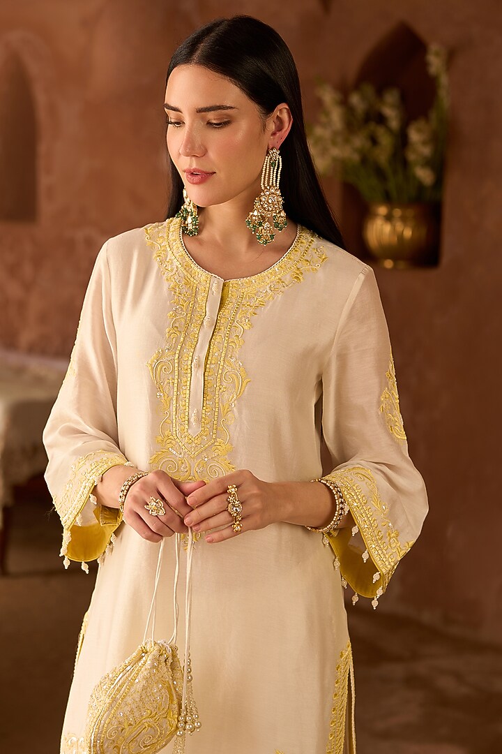 Daisy Ivory Silk Chanderi Pearl Embroidered Short Kurta Set by Sheetal Batra at Pernia's Pop Up Shop