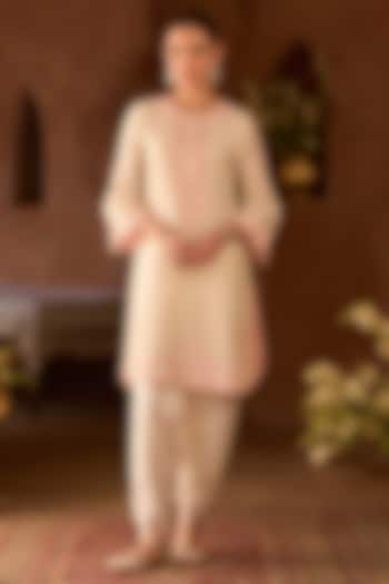 Daisy Ivory Silk Chanderi Pearl Embroidered Short Kurta Set by Sheetal Batra at Pernia's Pop Up Shop