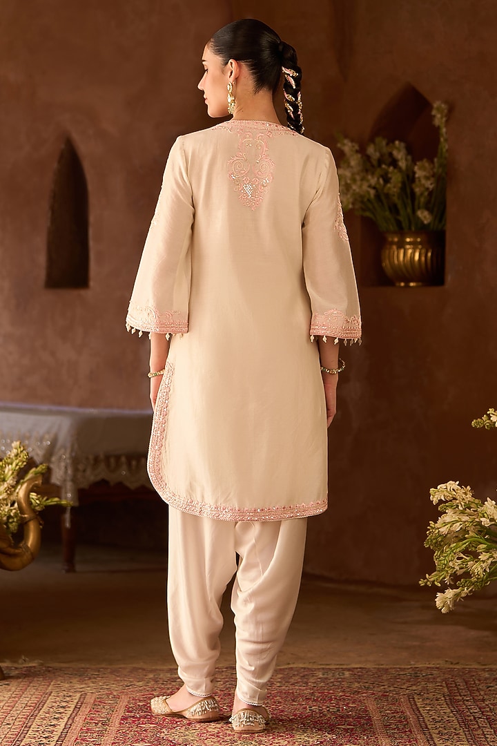 Daisy Ivory Silk Chanderi Pearl Embroidered Short Kurta Set by Sheetal Batra at Pernia's Pop Up Shop