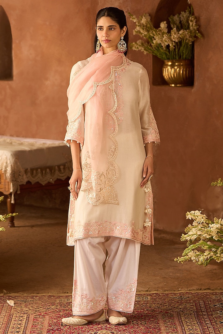 Daisy Ivory Silk Chanderi Pasri Ghara Embroidered A-Line Kurta Set by Sheetal Batra at Pernia's Pop Up Shop