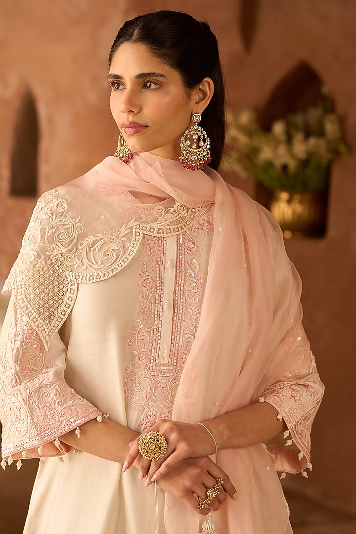 Daisy Ivory Silk Chanderi Pasri Ghara Embroidered A-Line Kurta Set by Sheetal Batra at Pernia's Pop Up Shop