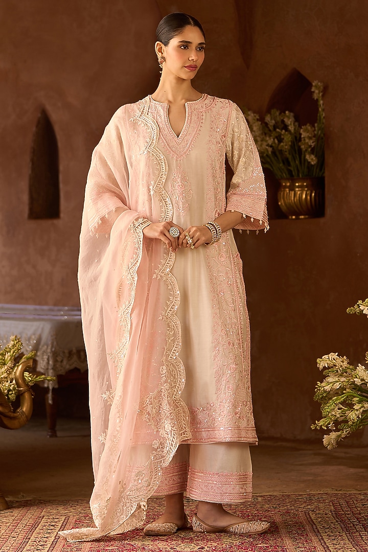 Daisy Ivory Silk Chanderi Sequins Embroidered Kurta Set by Sheetal Batra at Pernia's Pop Up Shop