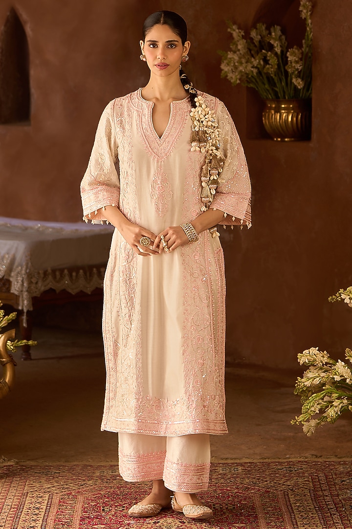 Daisy Ivory Silk Chanderi Sequins Embroidered Kurta Set by Sheetal Batra at Pernia's Pop Up Shop