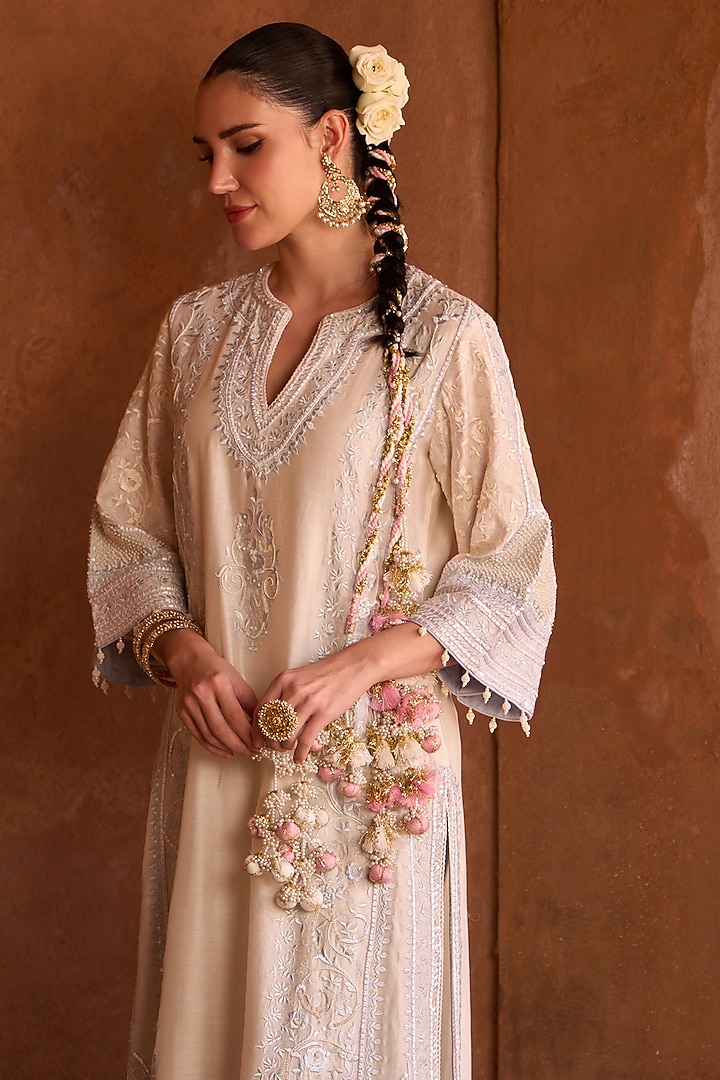 Daisy Ivory Silk Chanderi Sequins Embroidered Kurta Set by Sheetal Batra at Pernia's Pop Up Shop