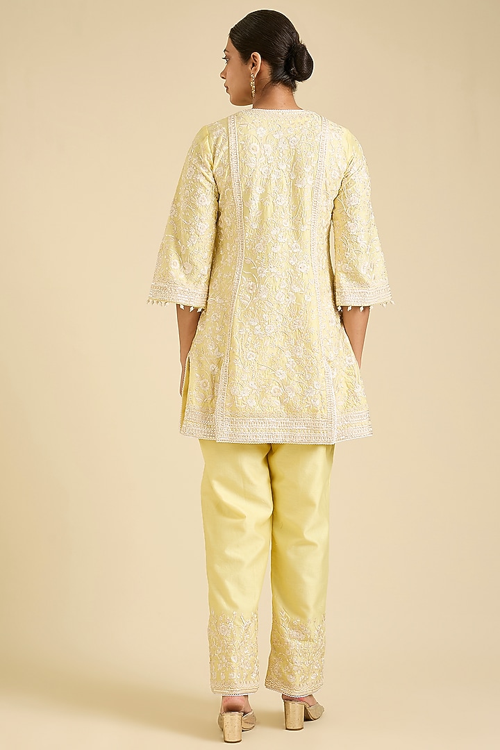 Yellow Silk Chanderi Sequin & Pearl Embroidered Kurta Set by Sheetal Batra at Pernia's Pop Up Shop