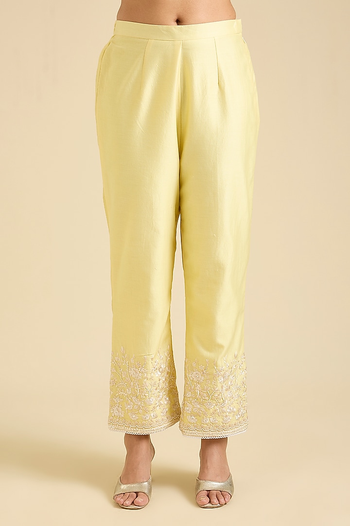 Yellow Silk Chanderi Sequin & Pearl Embroidered Kurta Set by Sheetal Batra at Pernia's Pop Up Shop