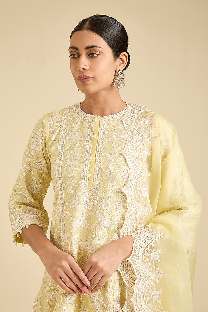 Yellow Silk Chanderi Sequin & Pearl Embroidered Kurta Set by Sheetal Batra at Pernia's Pop Up Shop