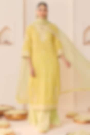 Lemon Yellow Pure Cotton Crushed Skirt Set by Sheetal Batra at Pernia's Pop Up Shop