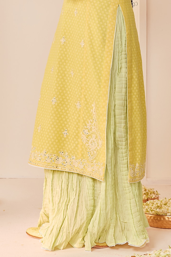 Lemon Yellow Pure Cotton Crushed Skirt Set by Sheetal Batra at Pernia's Pop Up Shop