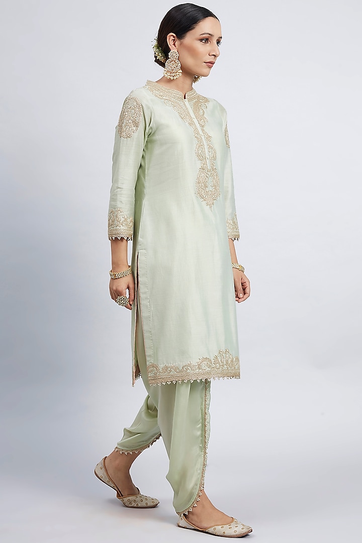 Mint Green Tilla Embroidered Kurta Set by Sheetal Batra at Pernia's Pop Up Shop