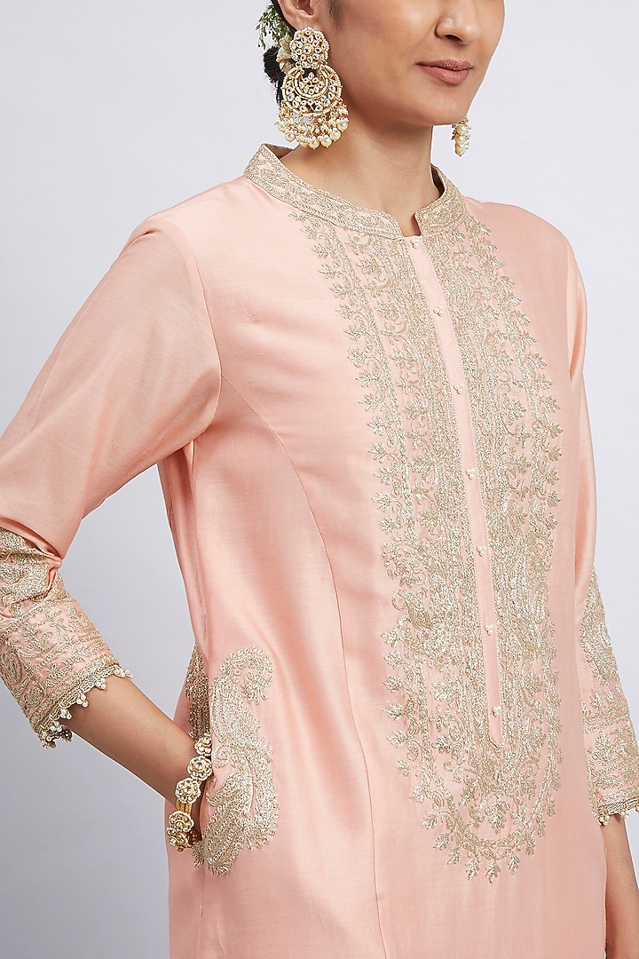 Carnation Pink Embroidered Kurta Set With Side Pockets by Sheetal Batra at Pernia's Pop Up Shop