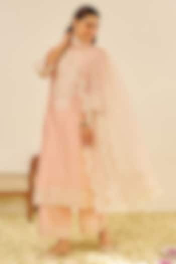 Off-Rose Chanderi Silk Parsi Gara Embroidered A-Line Kurta Set by Sheetal Batra at Pernia's Pop Up Shop