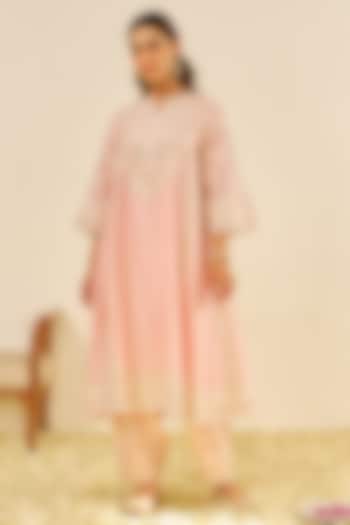 Blush Pink Chanderi Silk Parsi Gara Embroidered Kurta Set by Sheetal Batra at Pernia's Pop Up Shop