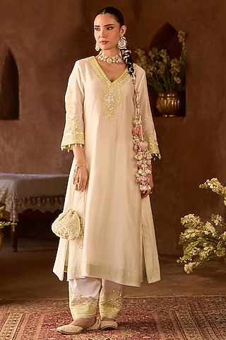 Daisy Ivory Silk Chanderi Sequins Embroidered Kaftan Set by Sheetal Batra