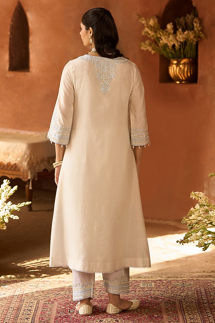 Daisy Ivory Silk Chanderi Sequins Embroidered Kaftan Set by Sheetal Batra at Pernia's Pop Up Shop