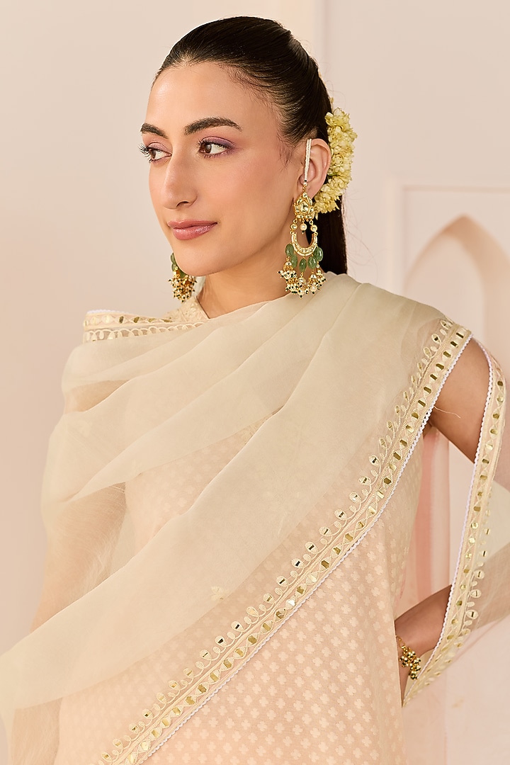 Carnation Pink Chanderi Silk Brasso Aari Work Short Kurta Set by Sheetal Batra at Pernia's Pop Up Shop