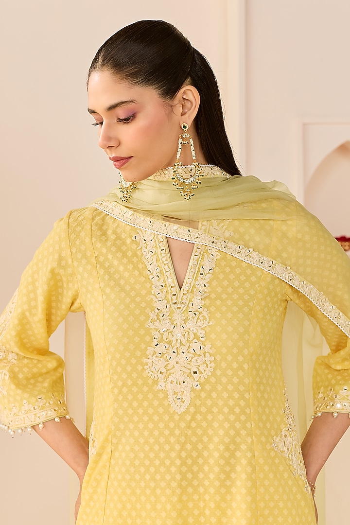 Lemon Yellow Chanderi Silk Brasso Aari Embroidered Short Kurta Set by Sheetal Batra at Pernia's Pop Up Shop