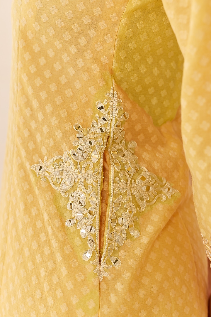 Lemon Yellow Chanderi Silk Brasso Aari Embroidered Short Kurta Set by Sheetal Batra at Pernia's Pop Up Shop