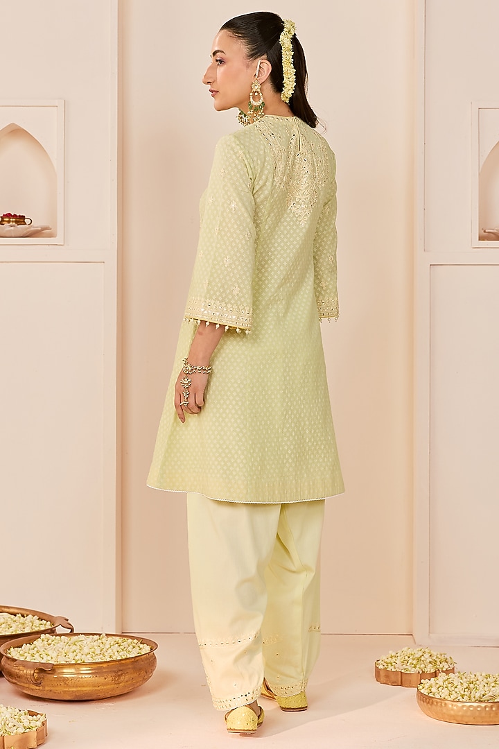 Mint Green Chanderi Silk Brasso Mirror Embroidered Kurta Set by Sheetal Batra at Pernia's Pop Up Shop