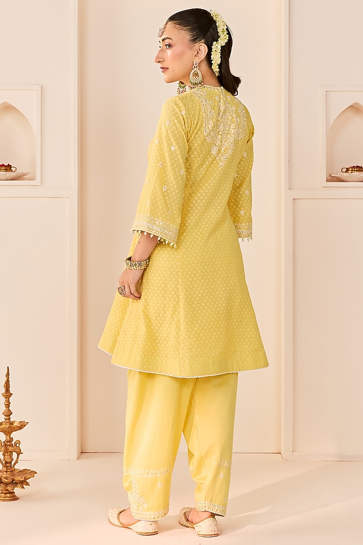 Lemon Yellow Chanderi Silk Brasso Mirror Embroidered Kurta Set by Sheetal Batra at Pernia's Pop Up Shop