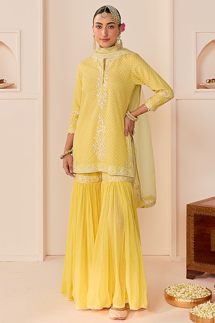 Lemon Yellow Pure Cotton Gharara Set by Sheetal Batra at Pernia's Pop Up Shop