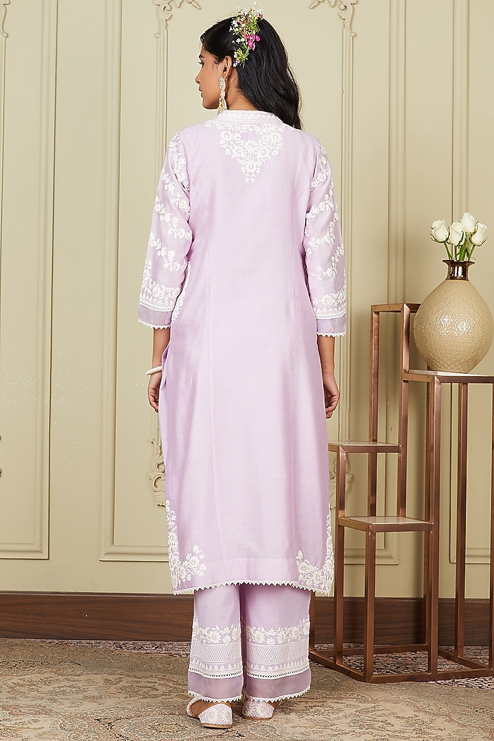 Light Purple Embroidered Kurta Set by Sheetal Batra at Pernia's Pop Up Shop