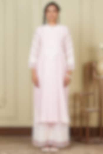 Blush Pink Embroidered Kurta Set by Sheetal Batra at Pernia's Pop Up Shop