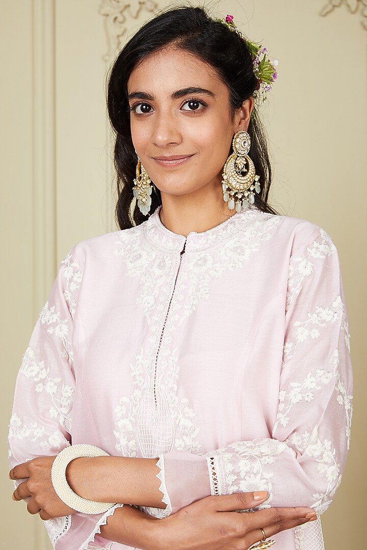 Blush Pink Embroidered Kurta Set by Sheetal Batra at Pernia's Pop Up Shop