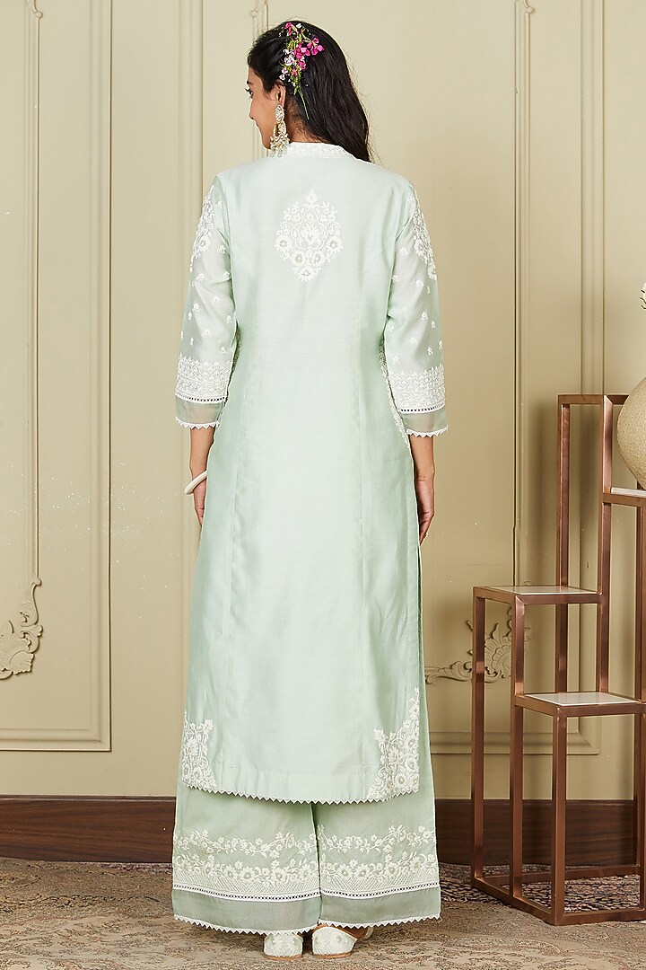 Frosty Green Embroidered Kurta Set by Sheetal Batra at Pernia's Pop Up Shop
