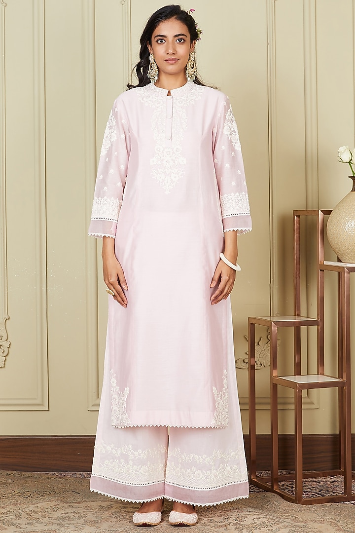 Blush Pink Silk Embroidered Kurta Set by Sheetal Batra at Pernia's Pop Up Shop
