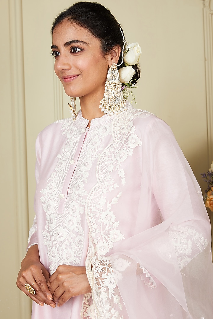 Pearl Blush A-line Short Kurta Set by Sheetal Batra at Pernia's Pop Up Shop