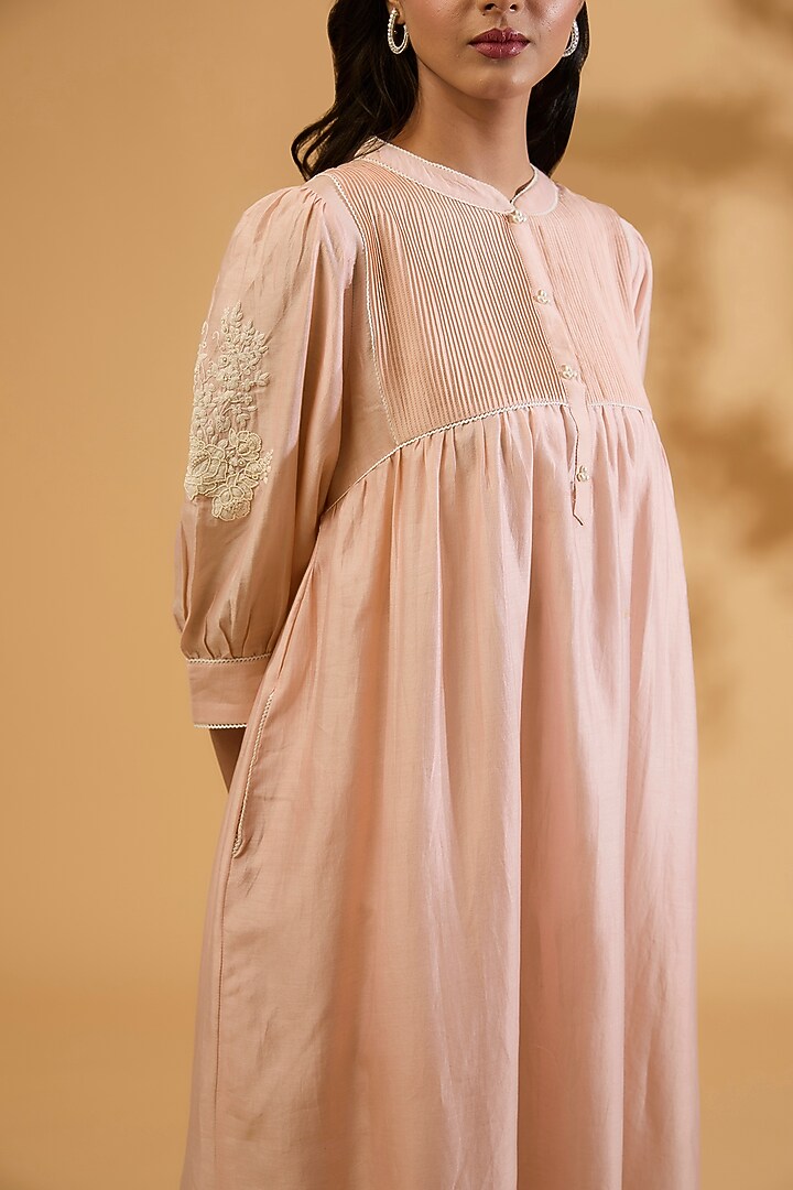Pink Silk Chanderi Dori Embroidered A-Line Gathered Kurta Set by Sheetal Batra at Pernia's Pop Up Shop