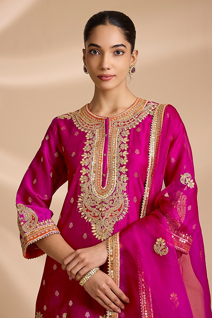 Hot Pink Pure Silk Banarasi Sequin Embroidered Kurta Set by Sheetal Batra at Pernia's Pop Up Shop