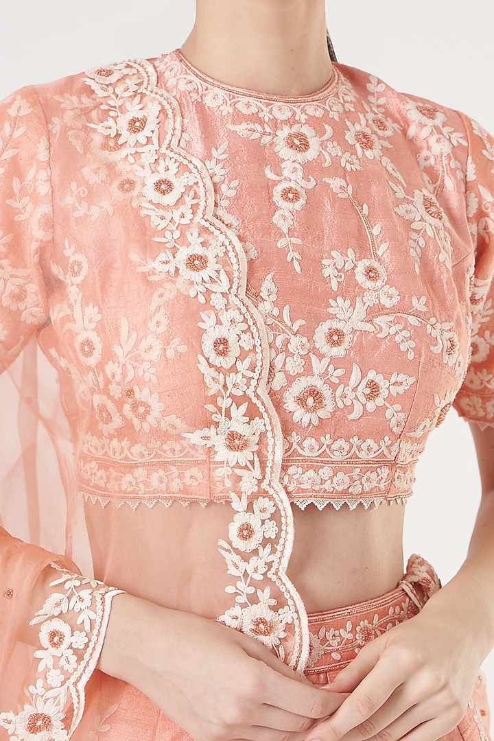 Peach Embroidered Lehenga Set by Sheetal Batra at Pernia's Pop Up Shop