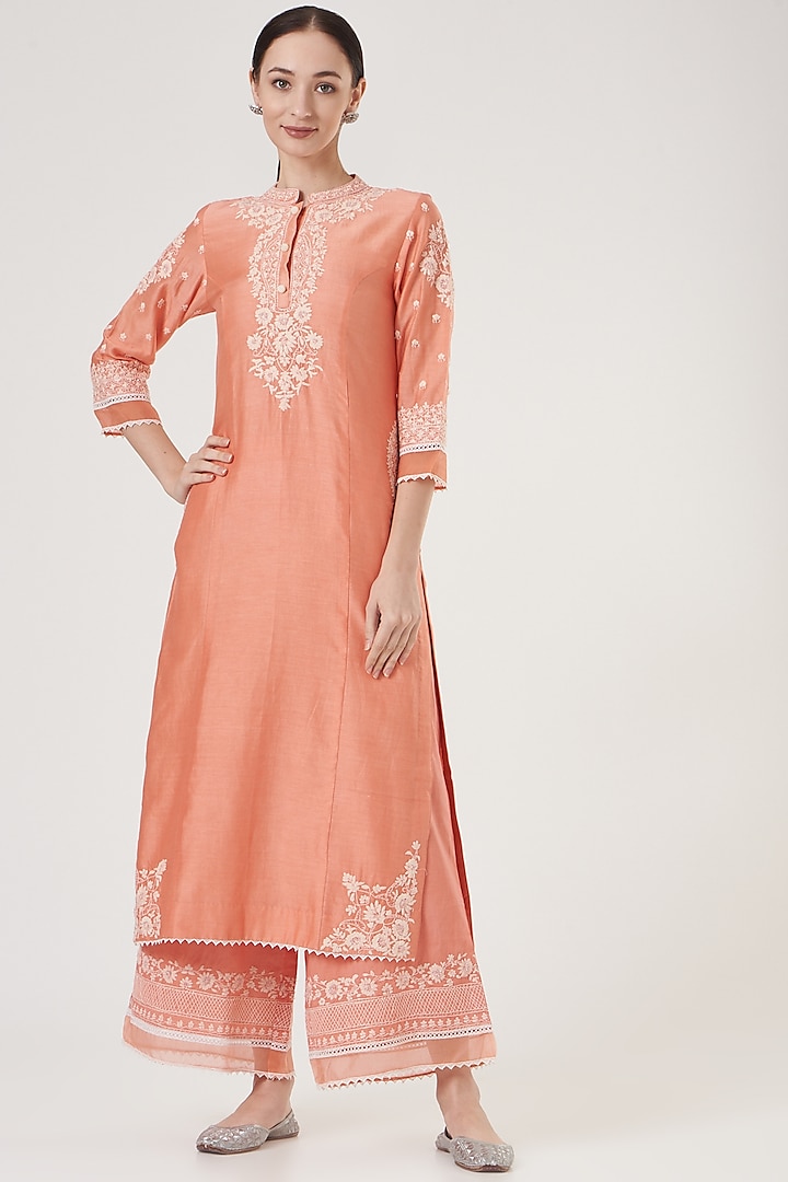 Peach Princess-Cut Kurta Set by Sheetal Batra at Pernia's Pop Up Shop