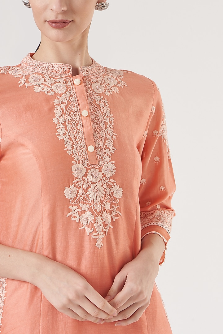 Peach Princess-Cut Kurta Set by Sheetal Batra at Pernia's Pop Up Shop