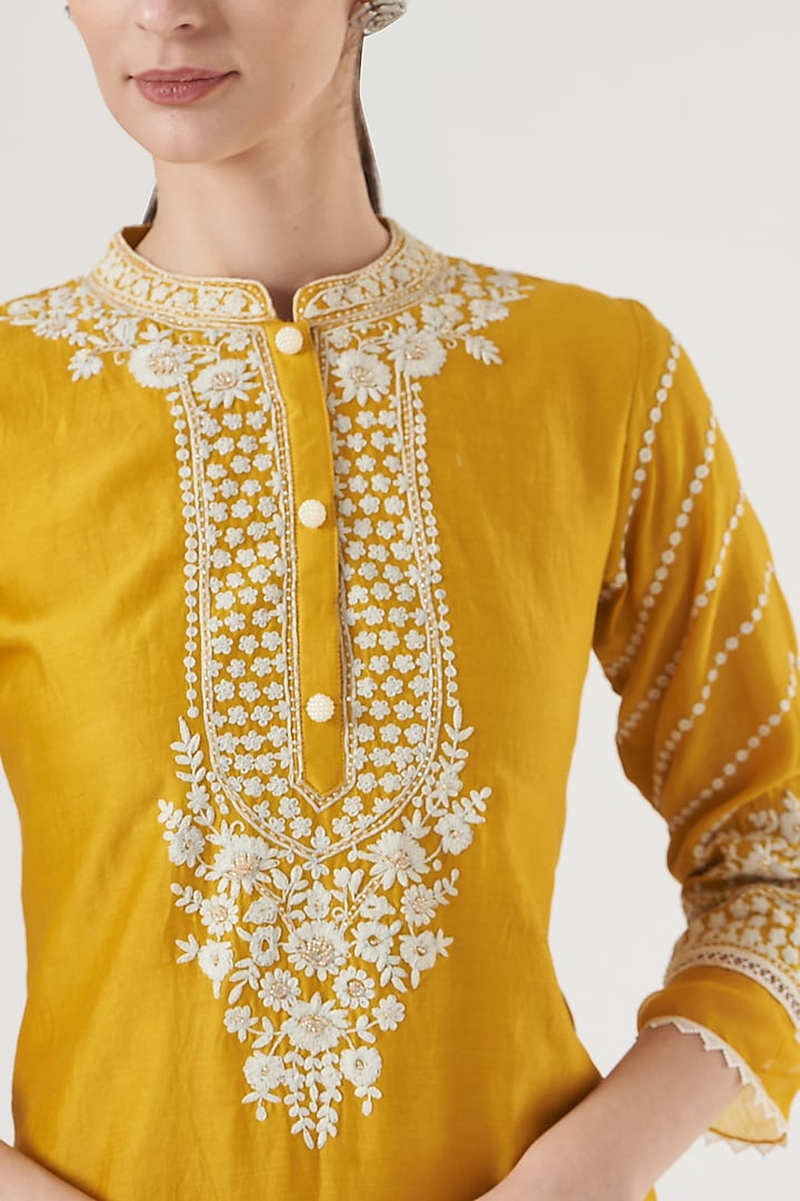 Mustard Silk Chanderi Kurta Set by Sheetal Batra at Pernia's Pop Up Shop