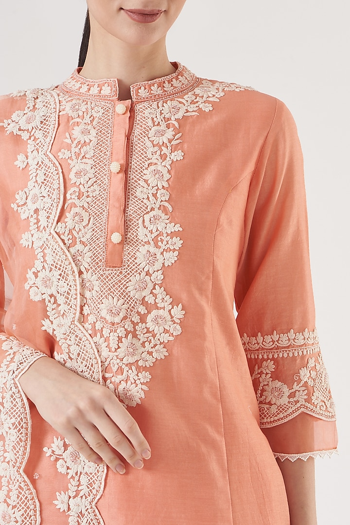 Peach Dori Embroidered Kurta Set by Sheetal Batra at Pernia's Pop Up Shop