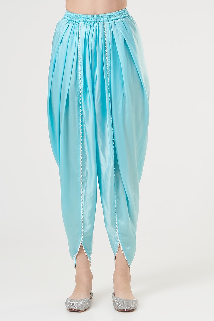Blue Kurta Set In Silk Chanderi by Sheetal Batra at Pernia's Pop Up Shop