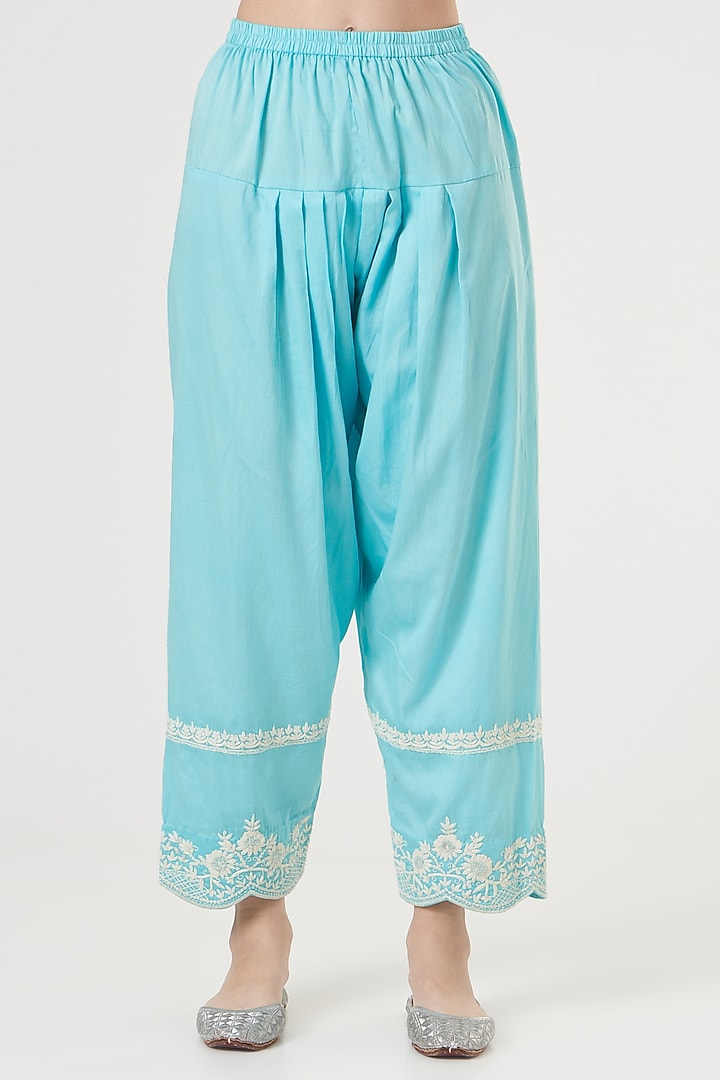 Blue Silk Chanderi Kurta Set by Sheetal Batra at Pernia's Pop Up Shop