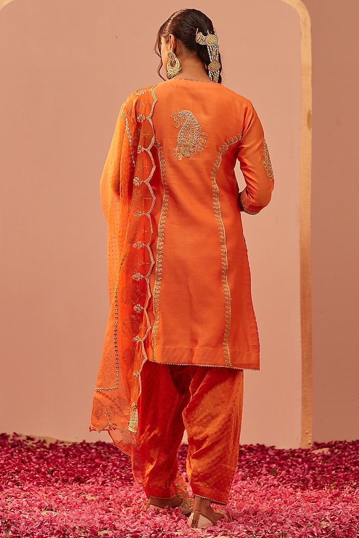 Tangerine Orange Silk Chanderi Printed & Embroidered Kurta Set by Sheetal Batra at Pernia's Pop Up Shop
