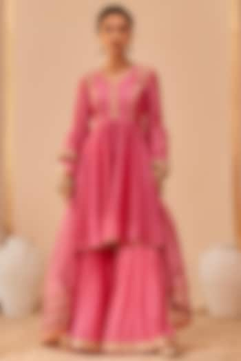 Flamingo Pink Georgette Gharara Set by Sheetal Batra at Pernia's Pop Up Shop