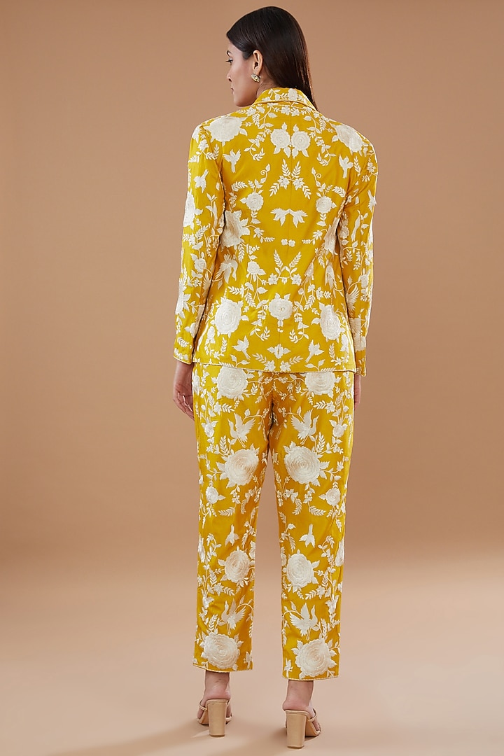 Mustard Pure Silk Embroidered Coat Set by Sheetal Batra at Pernia's Pop Up Shop