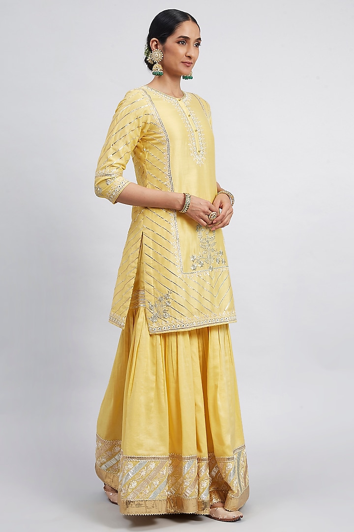 Daffodil Yellow Pure Chanderi Silk Gharara Set by Sheetal Batra at Pernia's Pop Up Shop