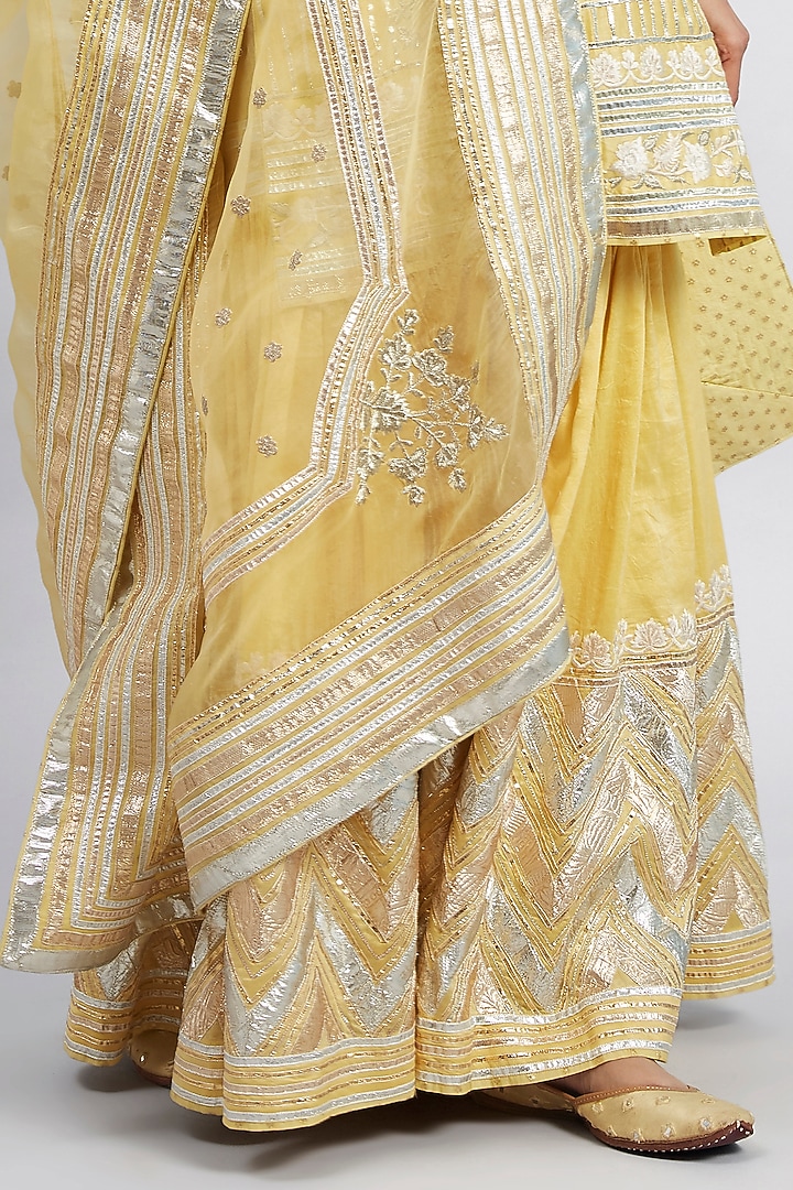 Daffodil Yellow Pure Chanderi Silk Gharara Set by Sheetal Batra at Pernia's Pop Up Shop